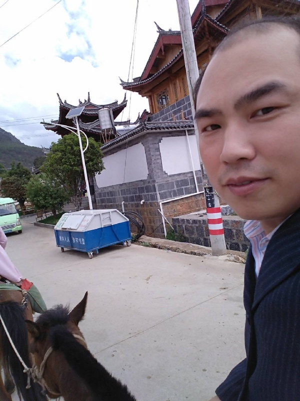 当代军人的第一张照片--周宁交友网