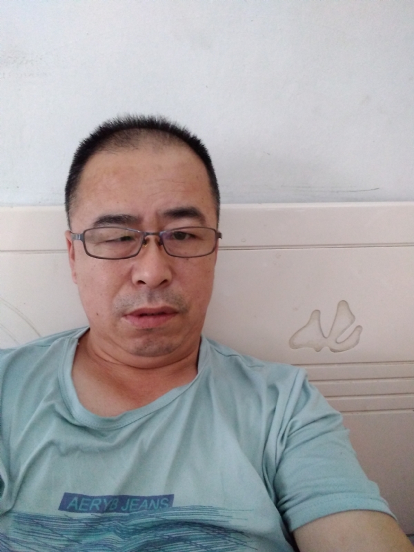 大叔的第一张照片--周宁交友网