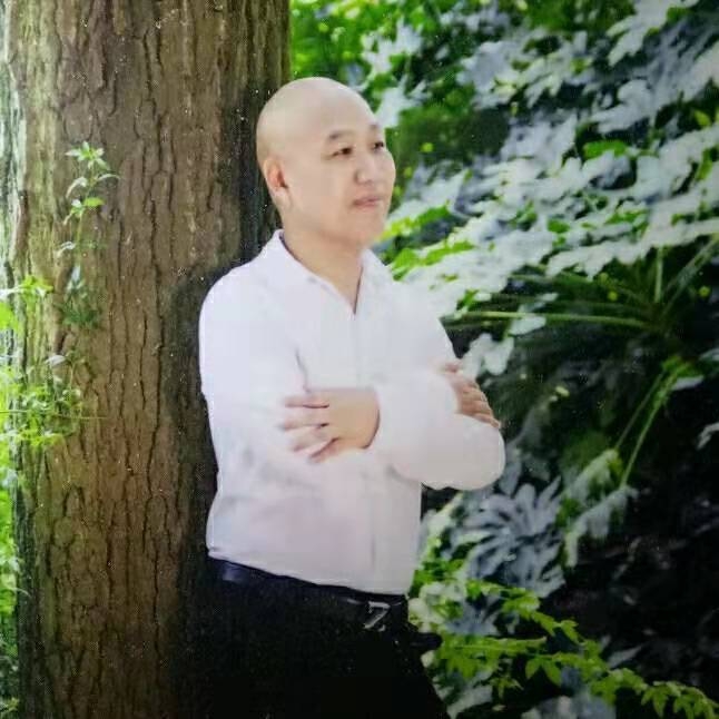 郑鑫牵手的第一张照片--周宁交友网