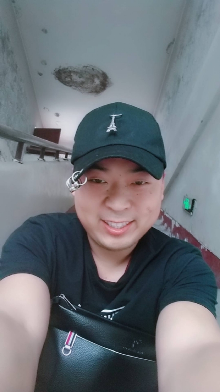 前世今生的爱的第一张照片--周宁交友网