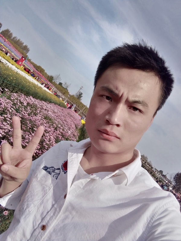 心碎无痕的第二张照片--周宁交友网