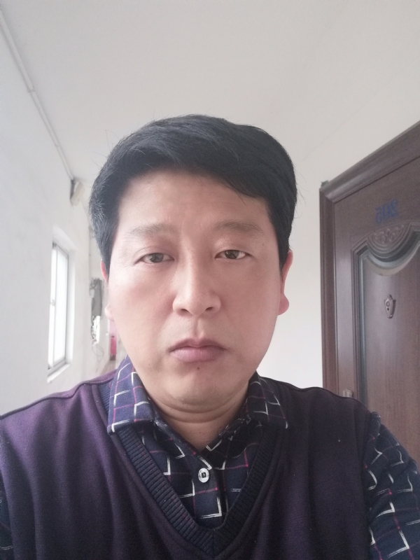 夜色温柔的第一张照片--周宁交友网