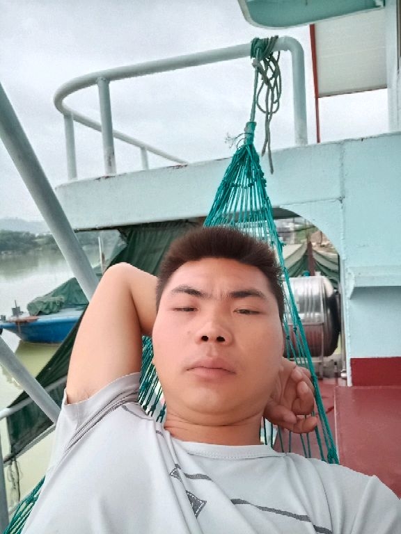 小哥哥的第一张照片--周宁交友网