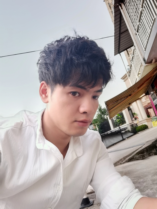 幕后老板的第二张照片--周宁交友网
