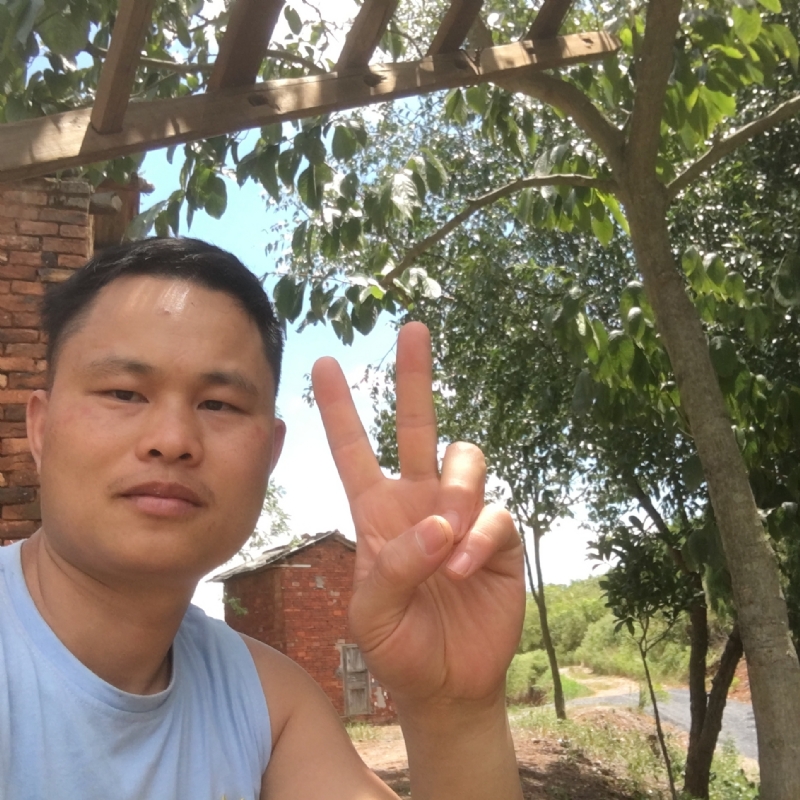 郴州王婆说媒的第四张照片--周宁交友网