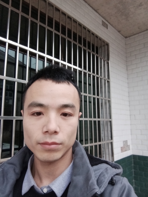 笑得那么开心的第三张照片--周宁交友网