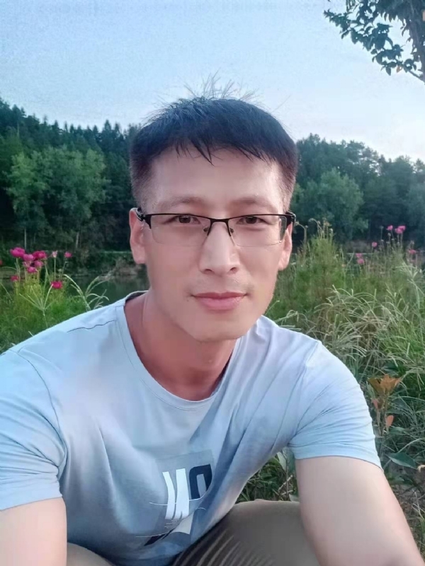 零零柒的第一张照片--周宁交友网
