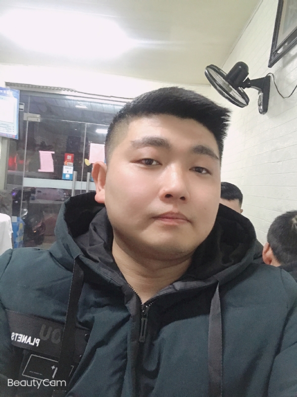 回忆是个小孩的第一张照片--周宁交友网
