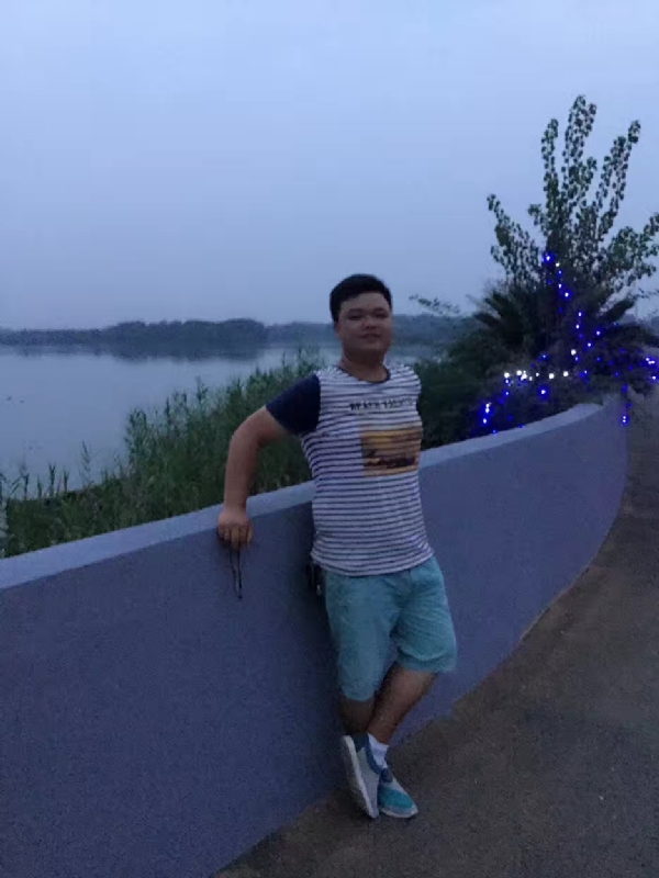 RLC的第一张照片--周宁交友网
