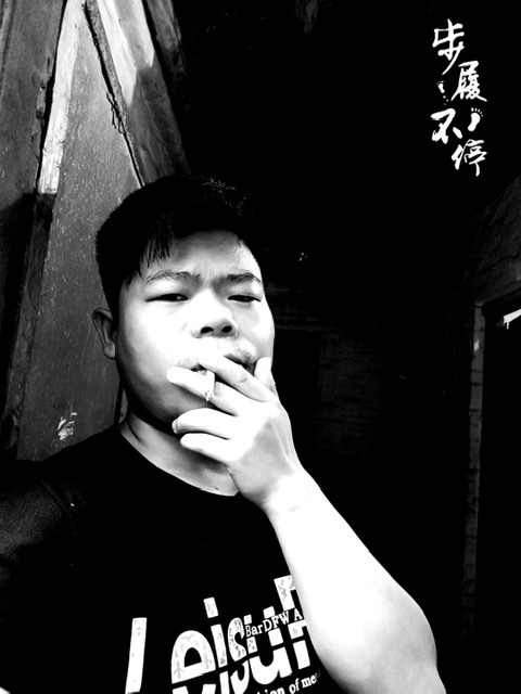 一見鍾情的第五张照片--周宁交友网