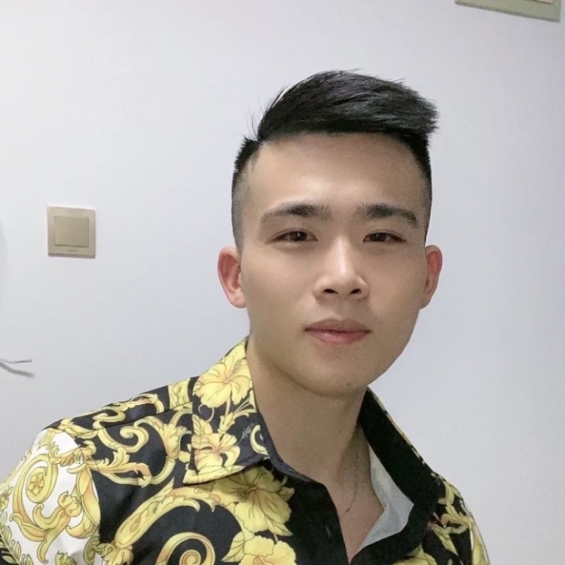 迷彩冲锋衣的第一张照片--周宁交友网