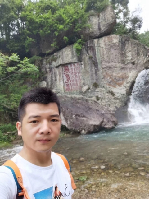 愿得一人心的第一张照片--周宁交友网