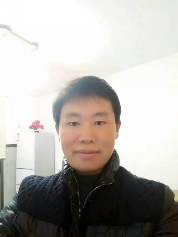 擎天柱的第一张照片--周宁交友网