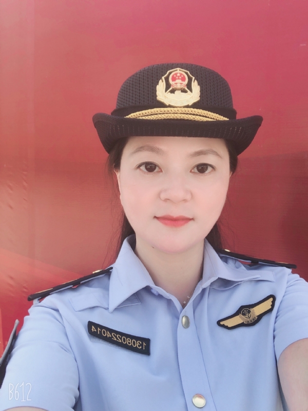 明明的第一张照片--周宁交友网