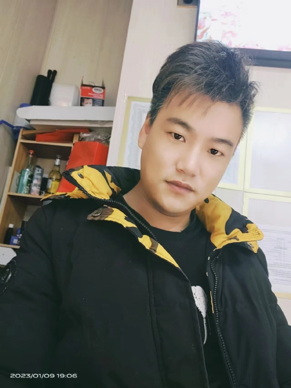 孤酒枕愁眼眠的第一张照片--周宁交友网