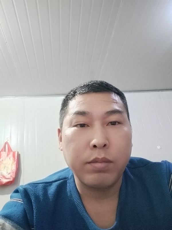 开着拖拉机去兜风的第一张照片--周宁交友网