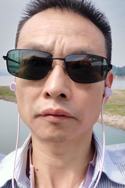 猪哥哥的第三张照片--周宁交友网