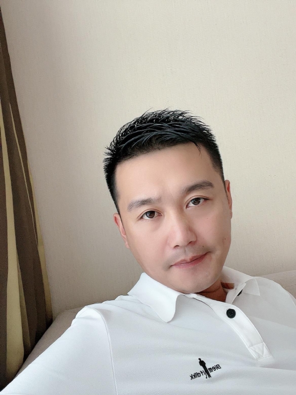 笑望人非的第一张照片--周宁交友网