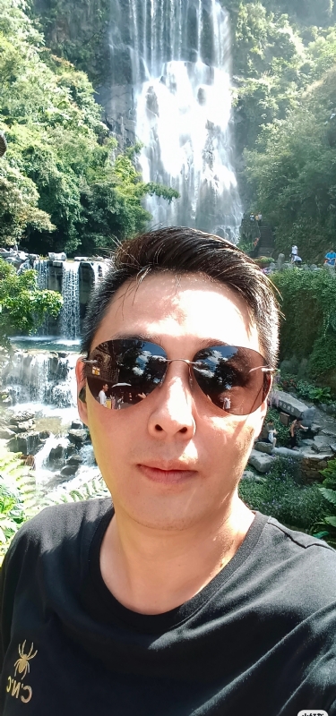 小小帅哥的第一张照片--周宁交友网