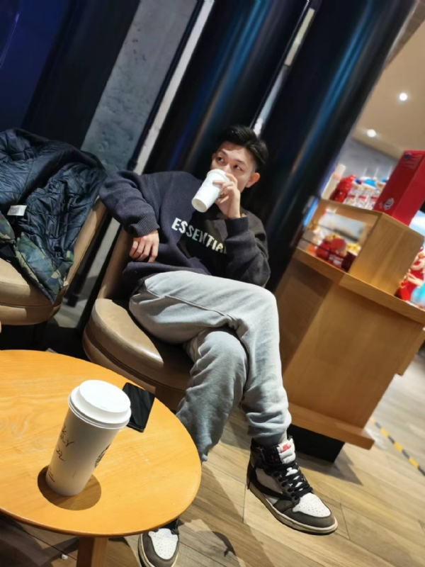 LAZY的第一张照片--周宁交友网