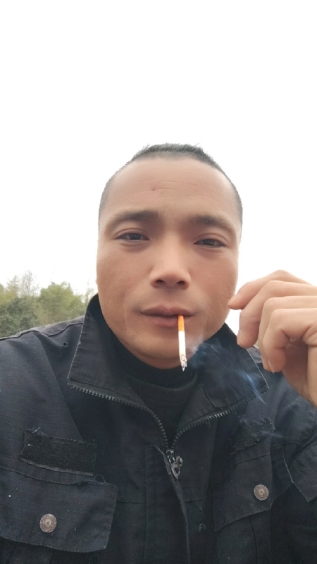 伯爵的第一张照片--周宁交友网