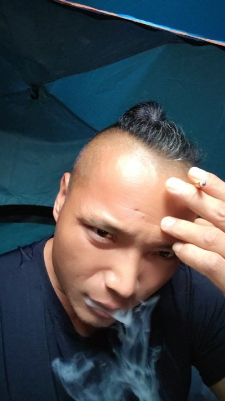 伯爵的第四张照片--周宁交友网