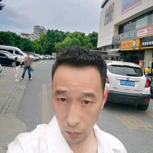 小林的第三张照片--周宁交友网